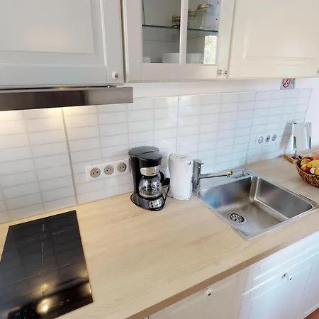 Renove Avec Terrasse, Climatisation Et Wifi Gratuit - Fr-1-196-166 Mentona