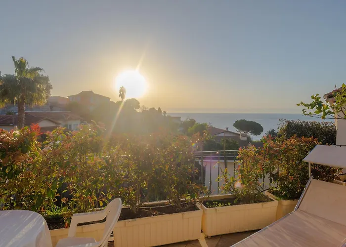 Renove Avec Terrasse, Climatisation Et Wifi Gratuit - Fr-1-196-166 Apartamento *